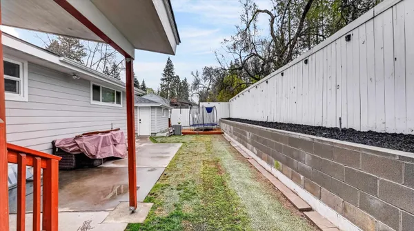 $459,900 | 3033 West Litchfield Place, Spokane, WA 99205