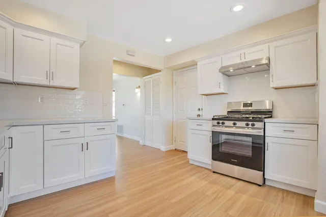 $1,298,999 | 720 Lockhaven Drive, Pacifica, CA 94044