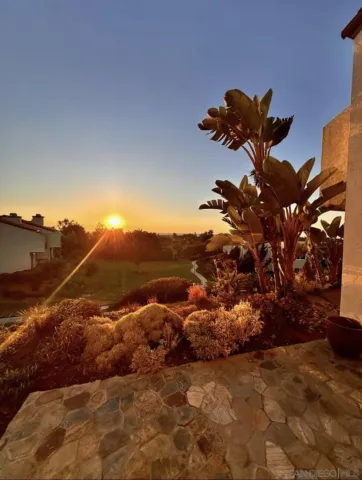 $849,000 | 911 Caminito Madrigal, Unit E, Carlsbad, CA 92011