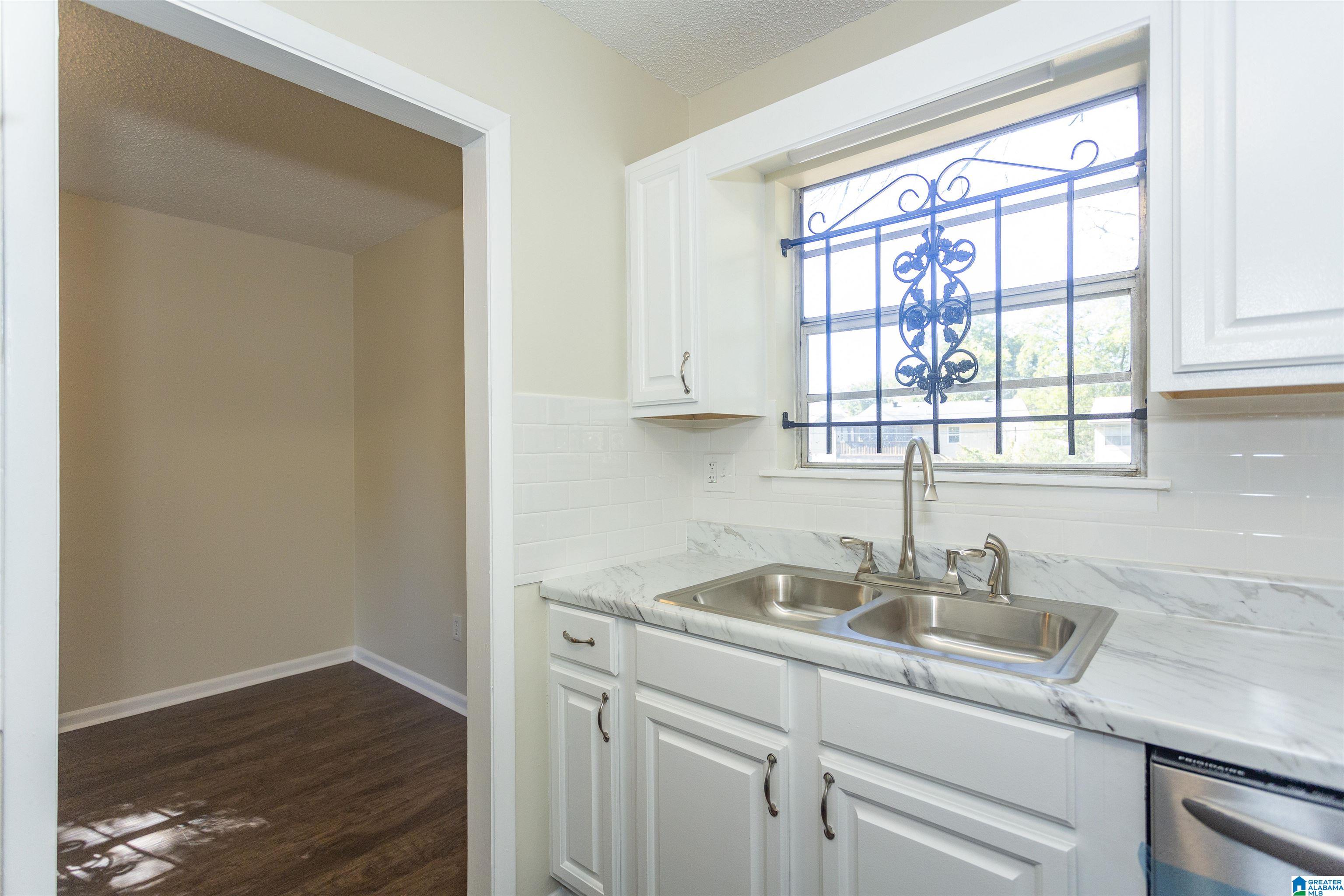 1320 Hall Street Southwest Birmingham, AL 35211 - Photo 21 of 42
