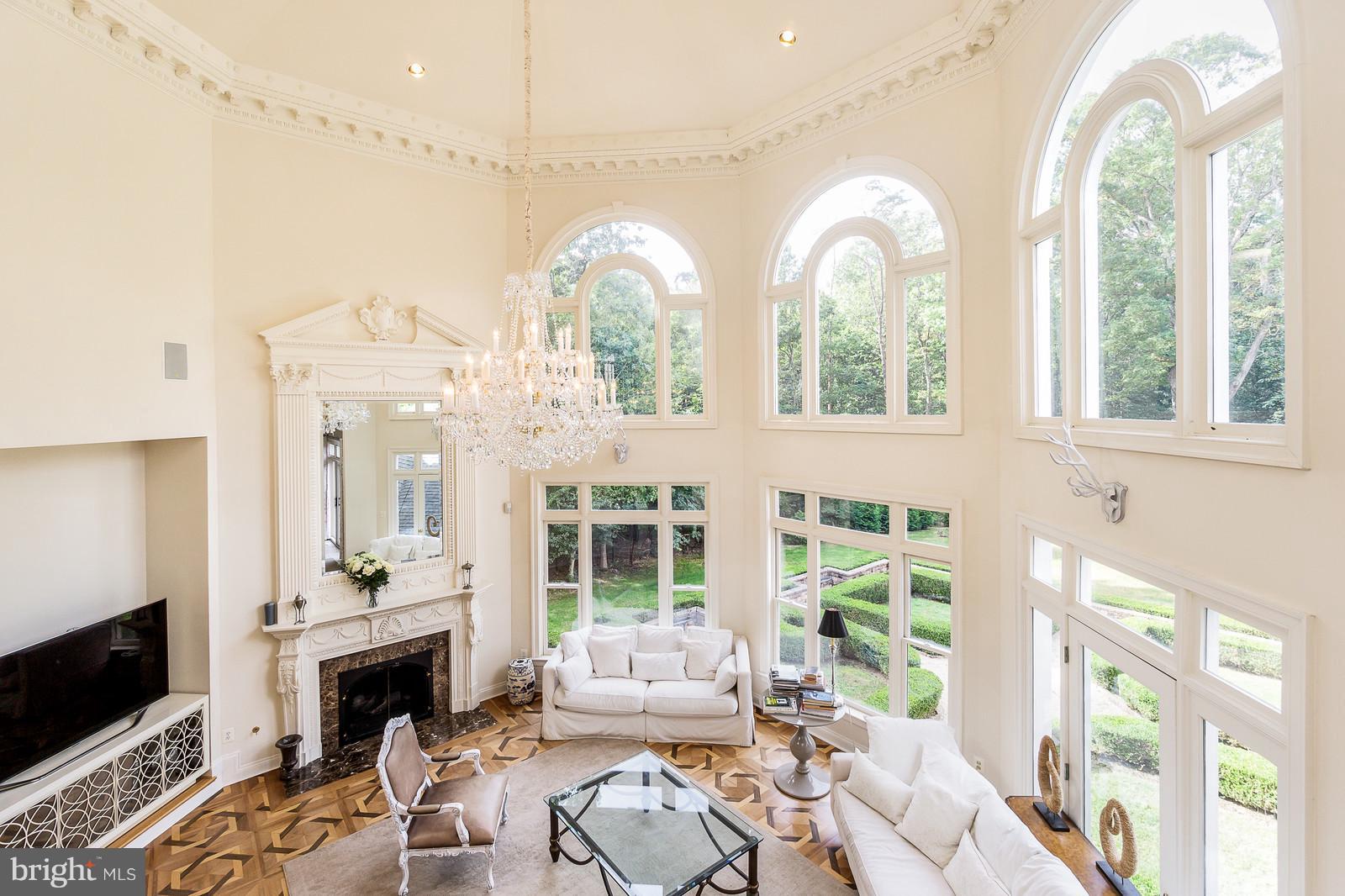 608 Utterback Store Road Great Falls, VA 22066 - Photo 12 of 29 Great Room