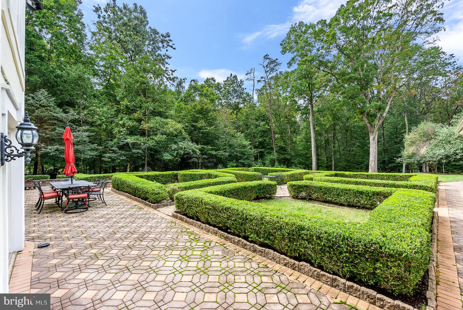 608 Utterback Store Road Great Falls, VA 22066 - Photo 28 of 29 Exterior