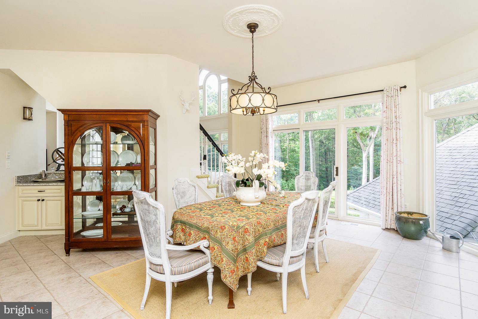 608 Utterback Store Road Great Falls, VA 22066 - Photo 10 of 29 Dining