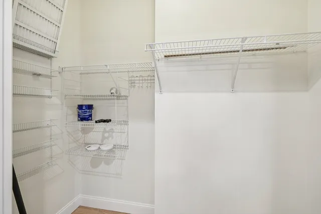 $2,600 | 527 Pawtucket Boulevard, Unit 207, Lowell, MA 01854