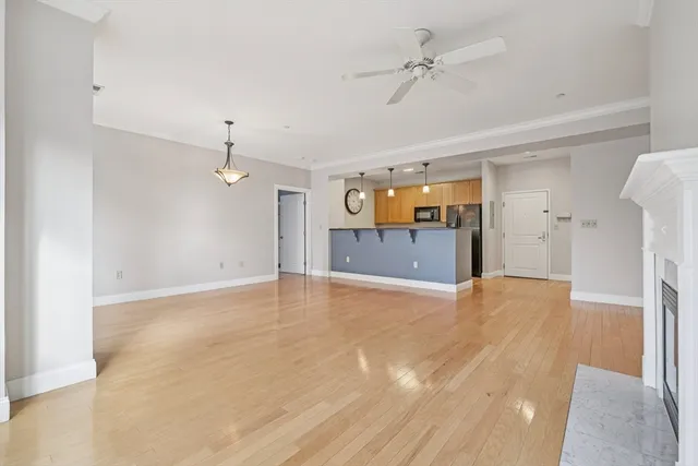 $2,600 | 527 Pawtucket Boulevard, Unit 207, Lowell, MA 01854