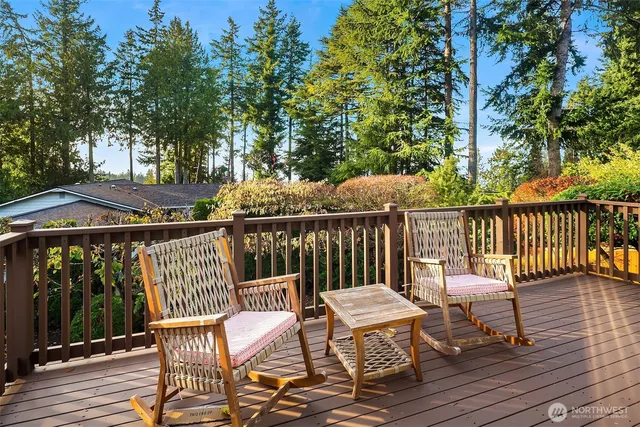 $1,495,000 | 7469 174th Street Southwest, Edmonds, WA 98026
