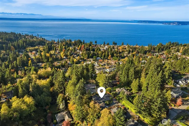 $1,495,000 | 7469 174th Street Southwest, Edmonds, WA 98026