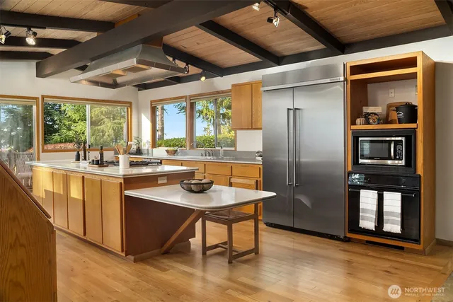 $1,495,000 | 7469 174th Street Southwest, Edmonds, WA 98026