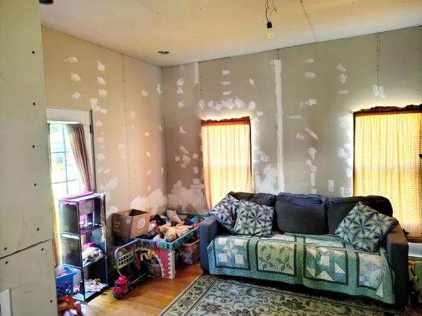 $159,995 | 262 Main Street, Bingham, ME 04920