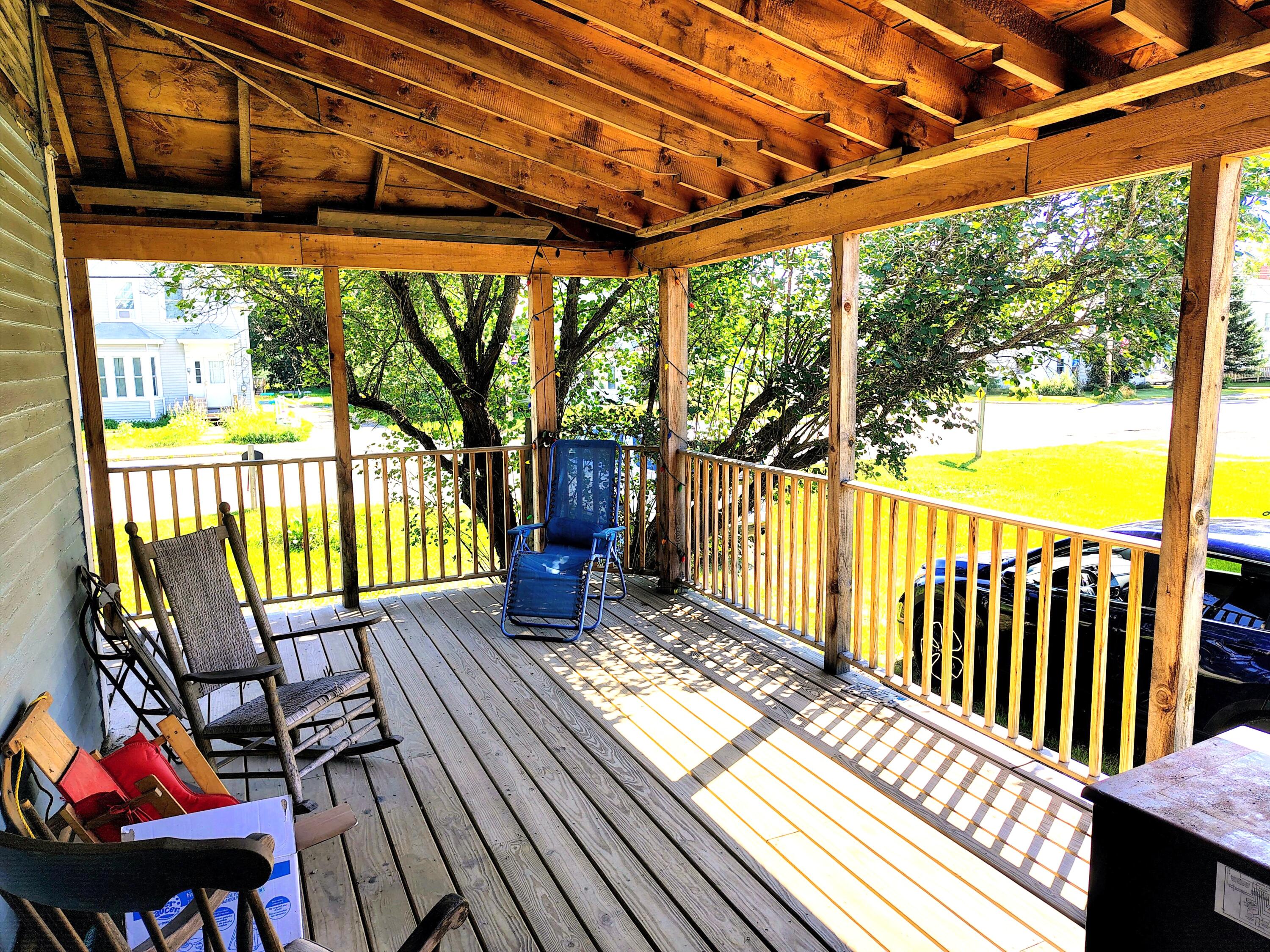 262 Main Street Bingham, ME 04920 - Photo 17 of 21 Porch