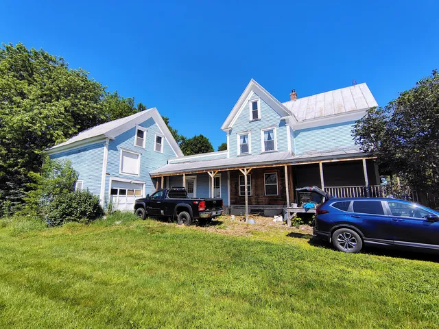$159,995 | 262 Main Street, Bingham, ME 04920