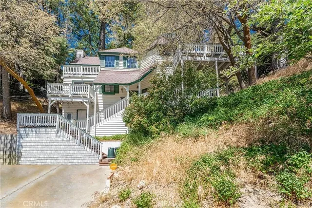 $645,000 | 26333 Walnut Hills Drive, Lake Arrowhead, CA 92352