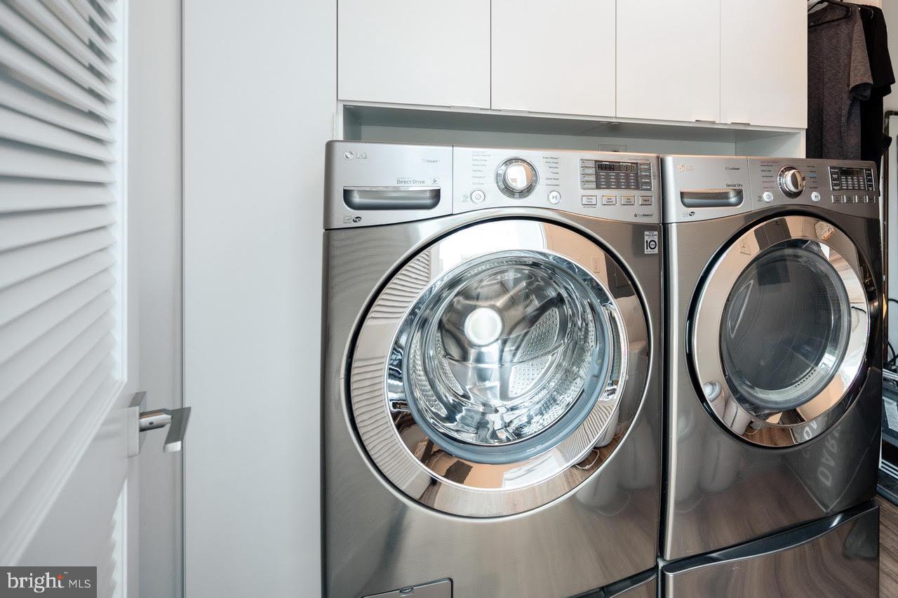 7602 Range Road Alexandria, VA 22306 - Photo 45 of 56 Washer and Dryer with California Closet Organizer