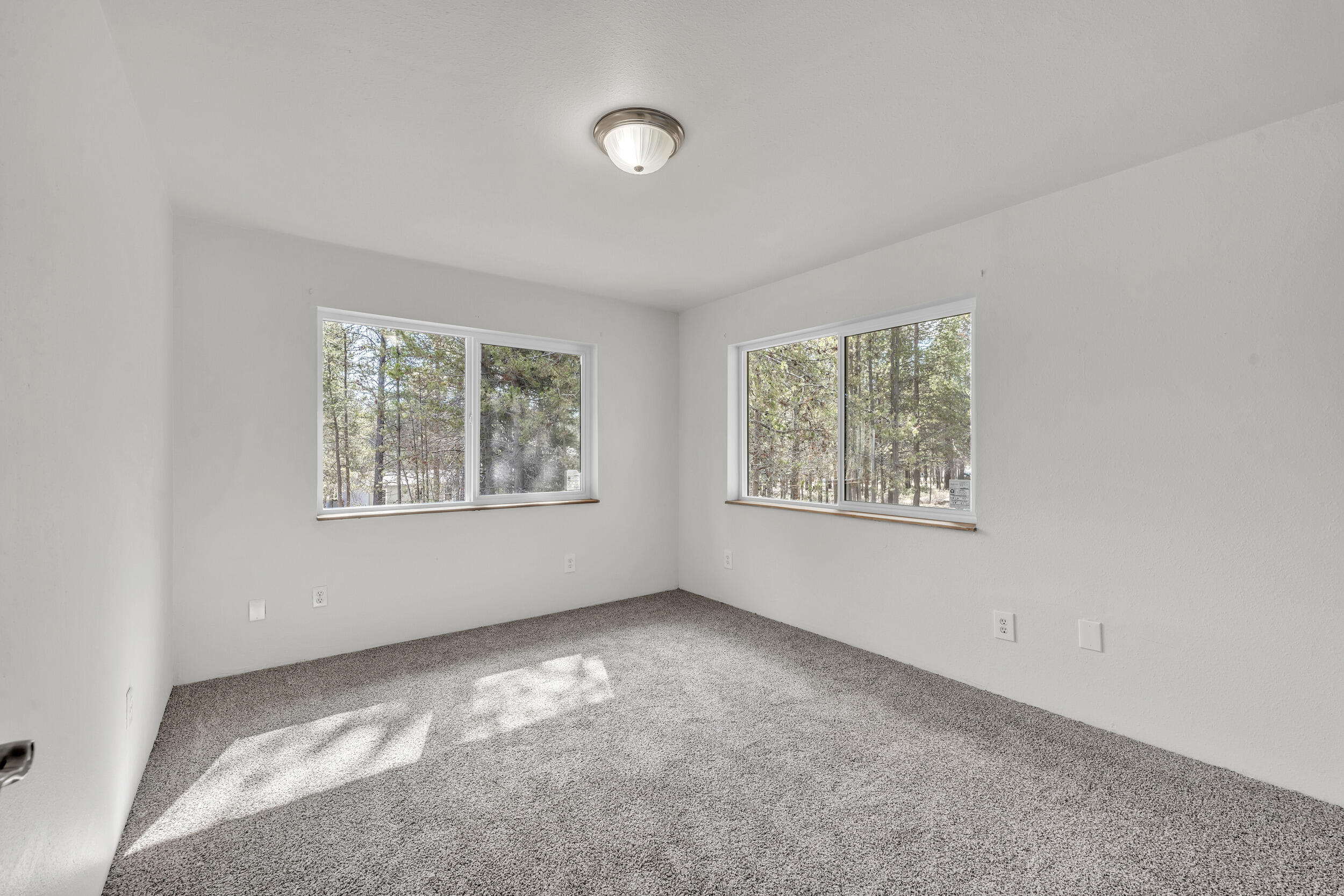 16506 Sprague Loop La Pine, OR 97739 - Photo 35 of 53 Den
