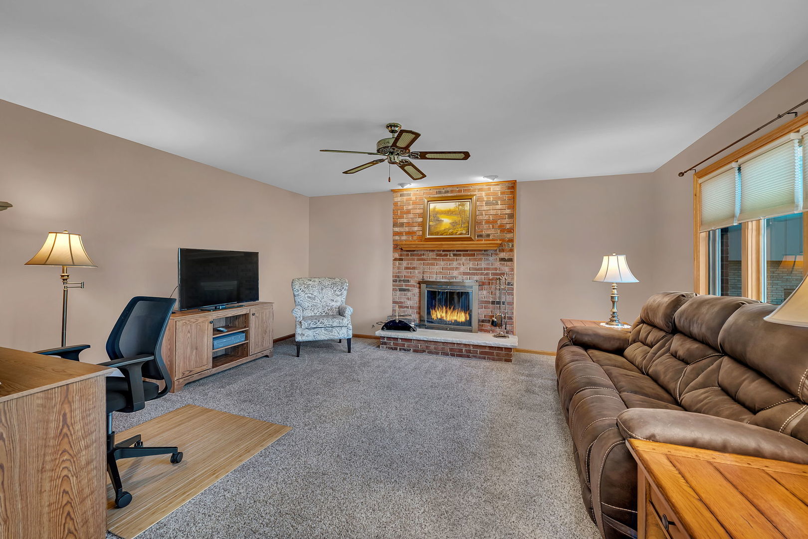 390 Kromray Road Lemont, IL 60439 - Photo 11 of 40 Gallery Image 11