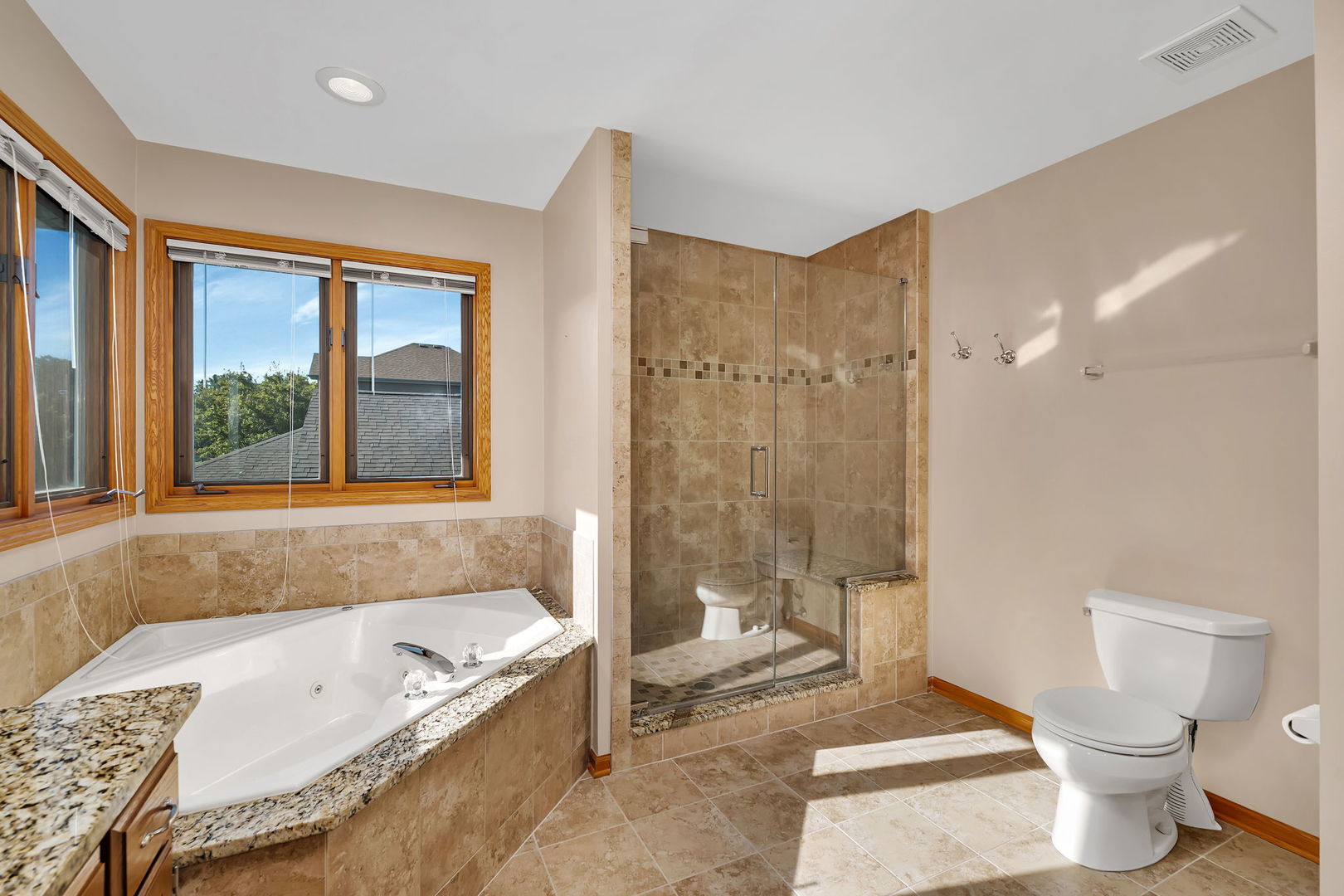 390 Kromray Road Lemont, IL 60439 - Photo 17 of 40 Gallery Image 17
