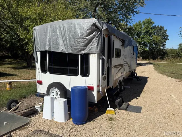 $199,900 | 92-118 Devine Road, Unit 110, Bismarck, MO 63624