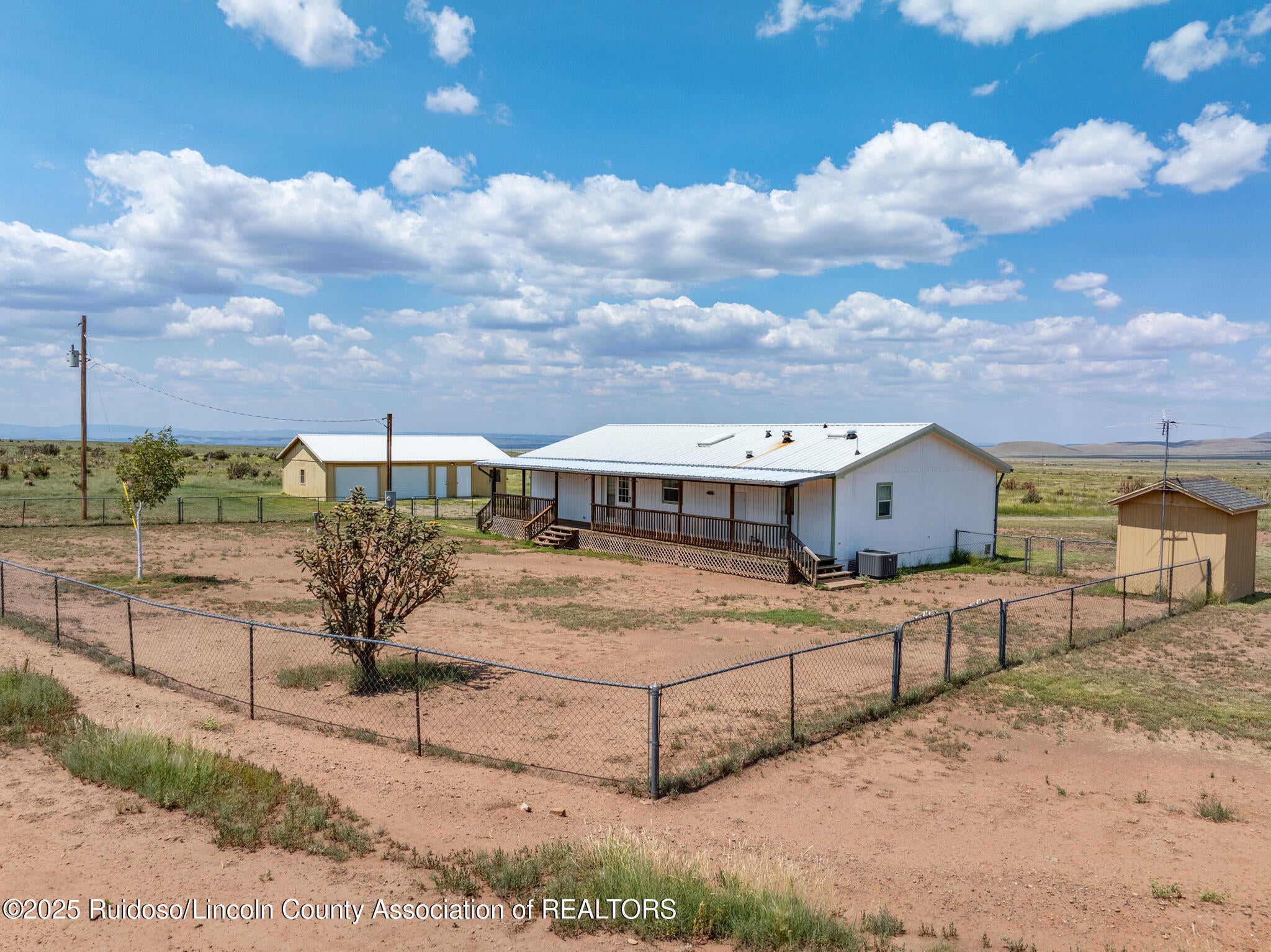 117 Comrey Loop Carrizozo, NM 88301 - Photo 10 of 67 DJI_20250823134141_0371_D