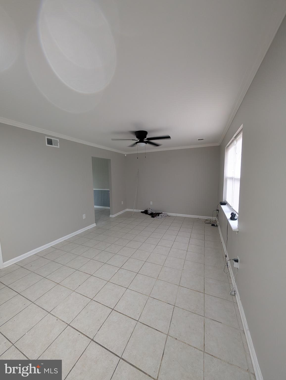 2 Hawkesbury Court Newark, DE 19702 - Photo 8 of 57 an empty room with windows