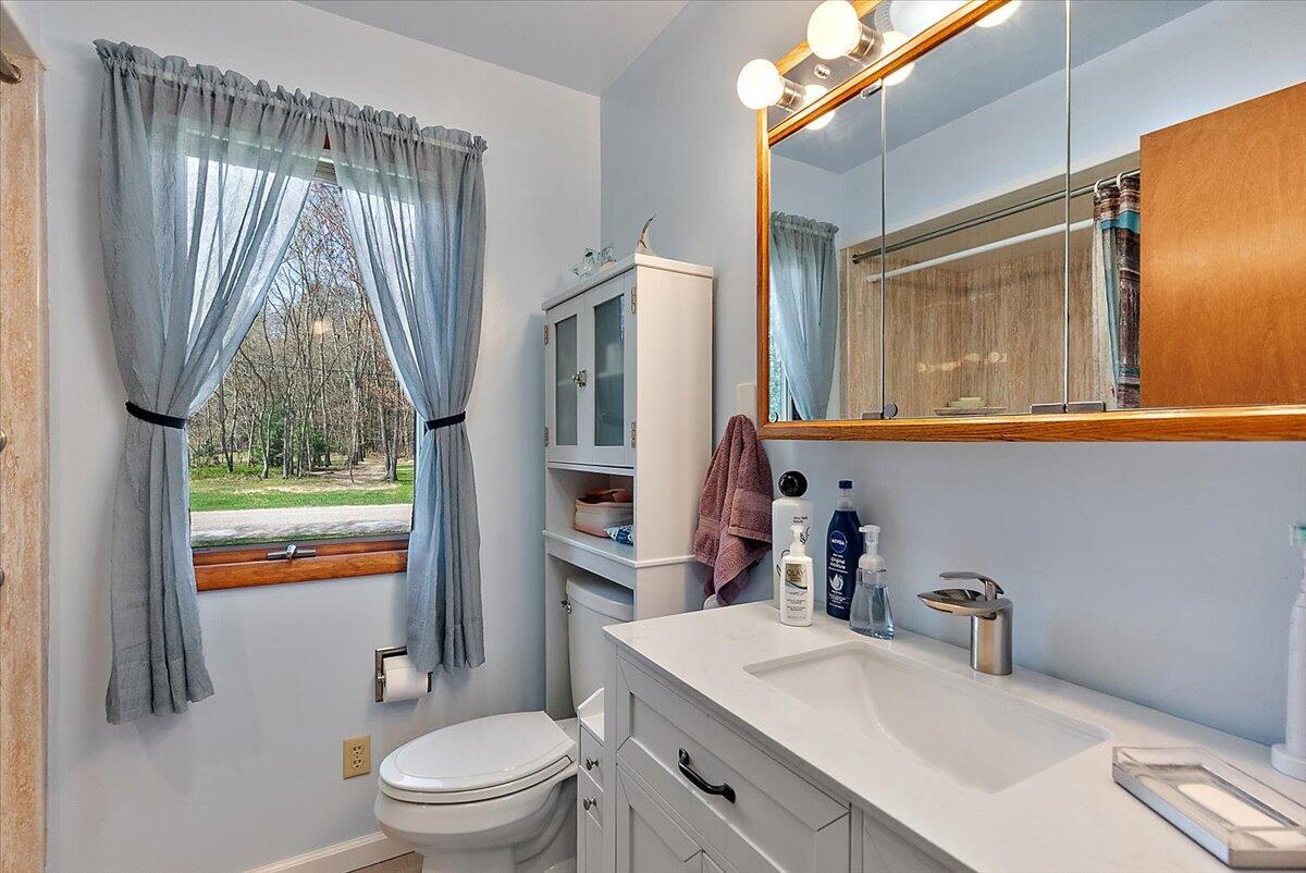 950 West Giles Road Muskegon, MI 49445 - Photo 17 of 54 49-950 W Giles Rd-49