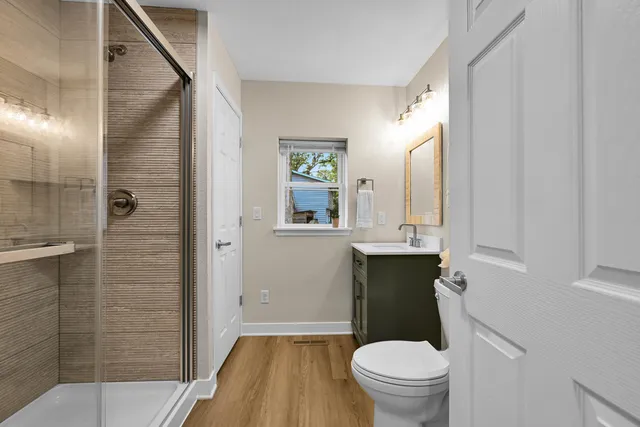 $1,175,000 | 29032 Kramer Drive, Waterford, WI 53185