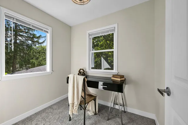 $1,175,000 | 29032 Kramer Drive, Waterford, WI 53185