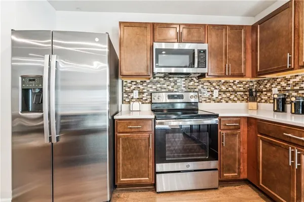 $299,999 | 212 Smith Lane, Beaver Falls, PA 15010