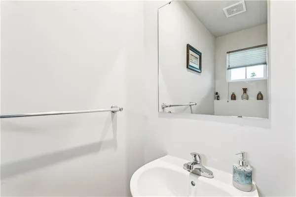 $299,999 | 212 Smith Lane, Beaver Falls, PA 15010