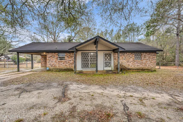 $175,000 | 6200 Hurley Wade Road, Moss Point, MS 39562
