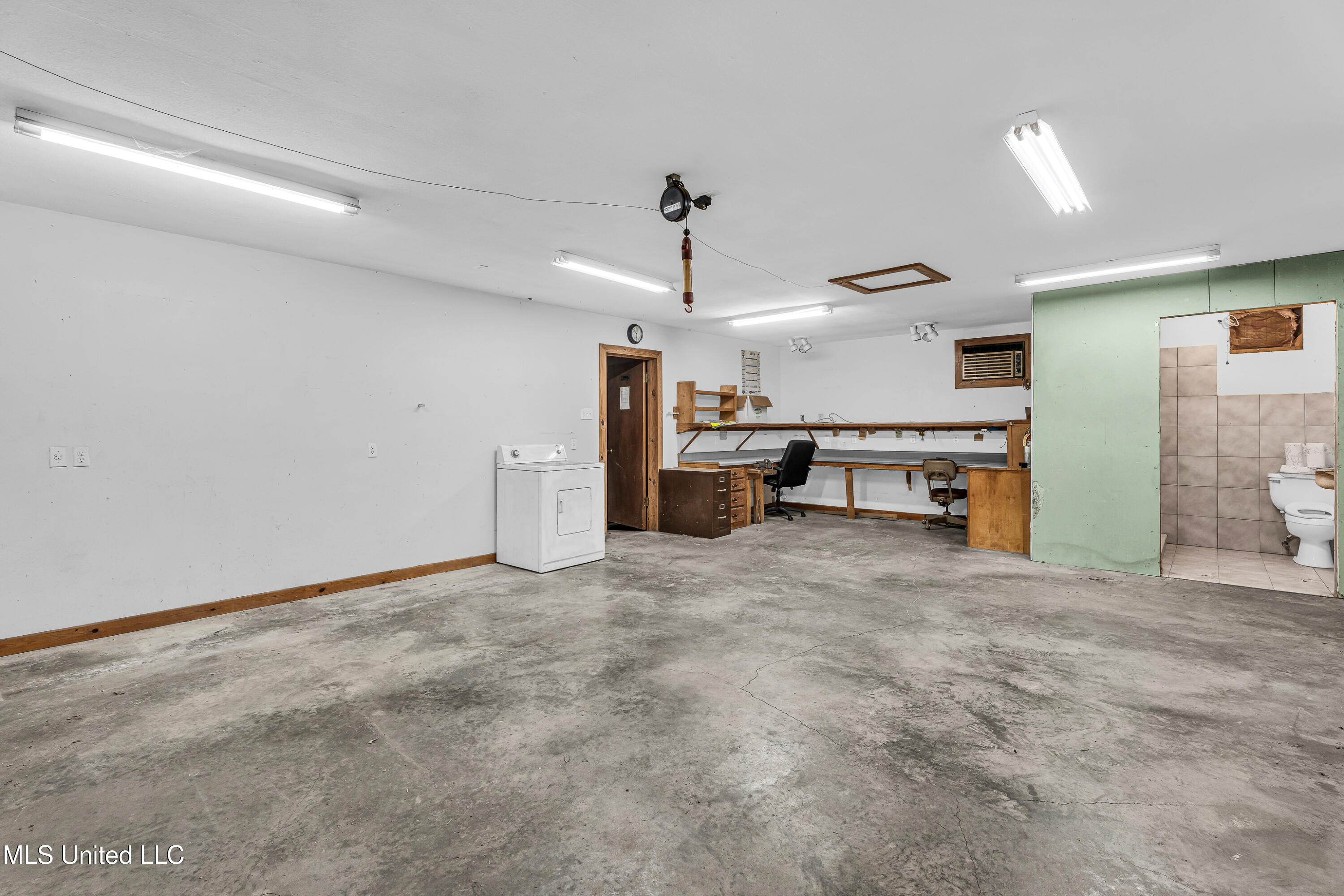 6200 Hurley Wade Road Moss Point, MS 39562 - Photo 24 of 28 6200 Hurley Wade Rd-15