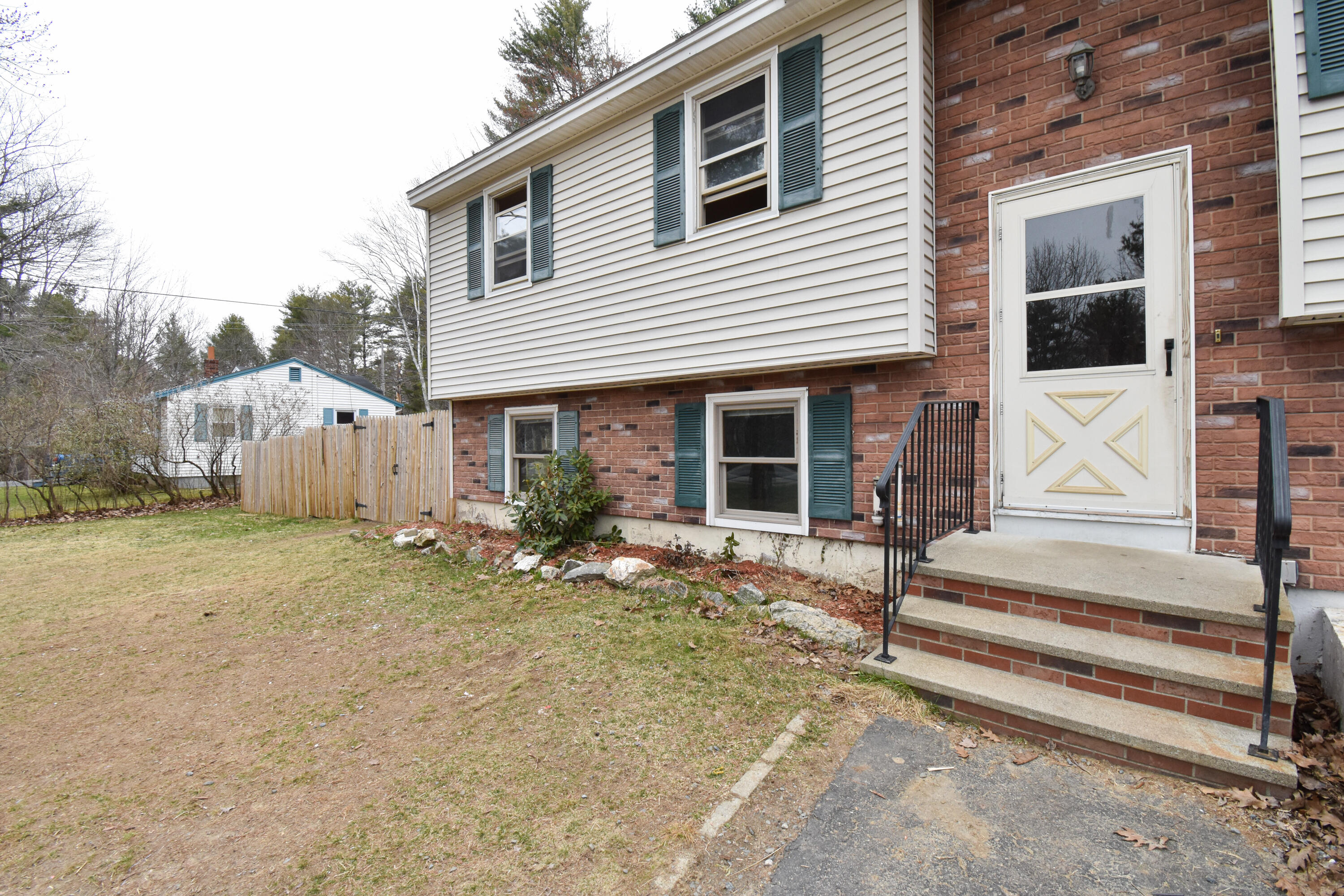 131 River Road Topsham, ME 04086 - Photo 20 of 33 131RiverRd.Topsham-17