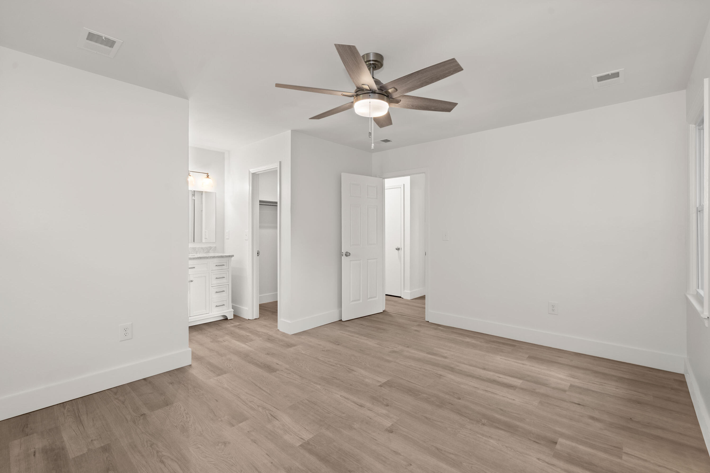 116 Ruffin Road Summerville, SC 29486 - Photo 19 of 27 19