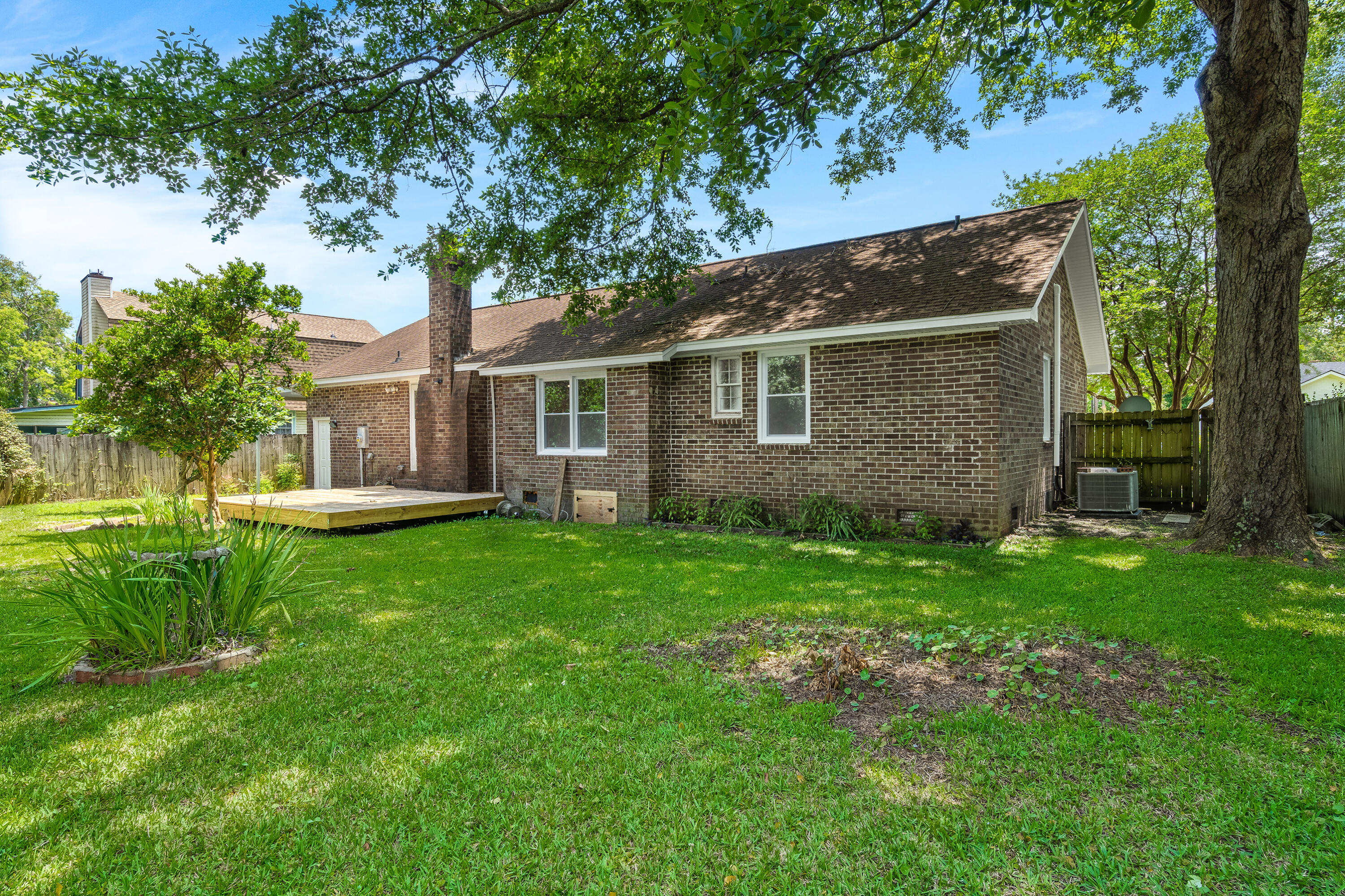 116 Ruffin Road Summerville, SC 29486 - Photo 23 of 27 23