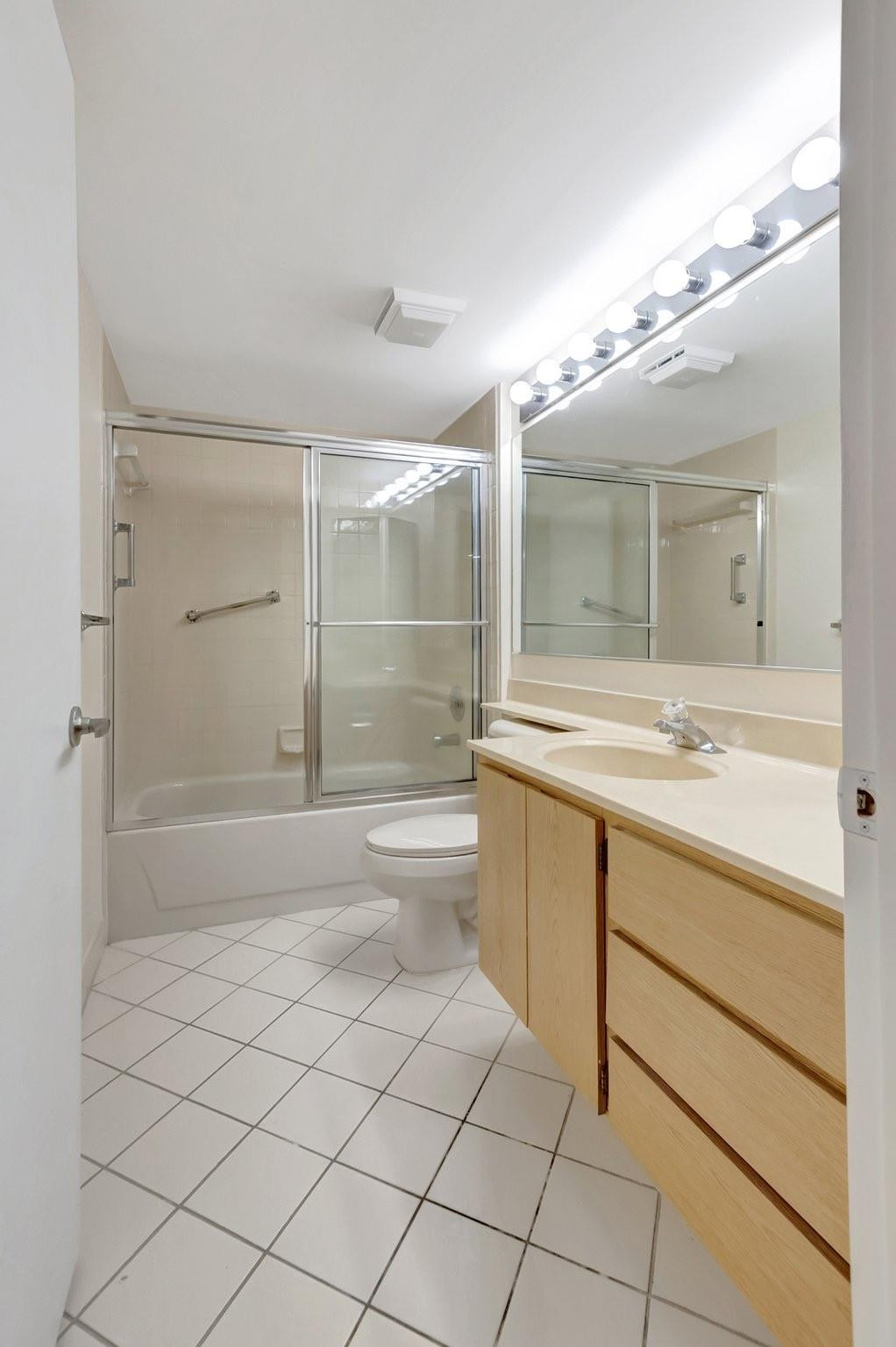 6145 Balboa Circle, Unit 305 Boca Raton, FL 33433 - Photo 23 of 42 Photo 23