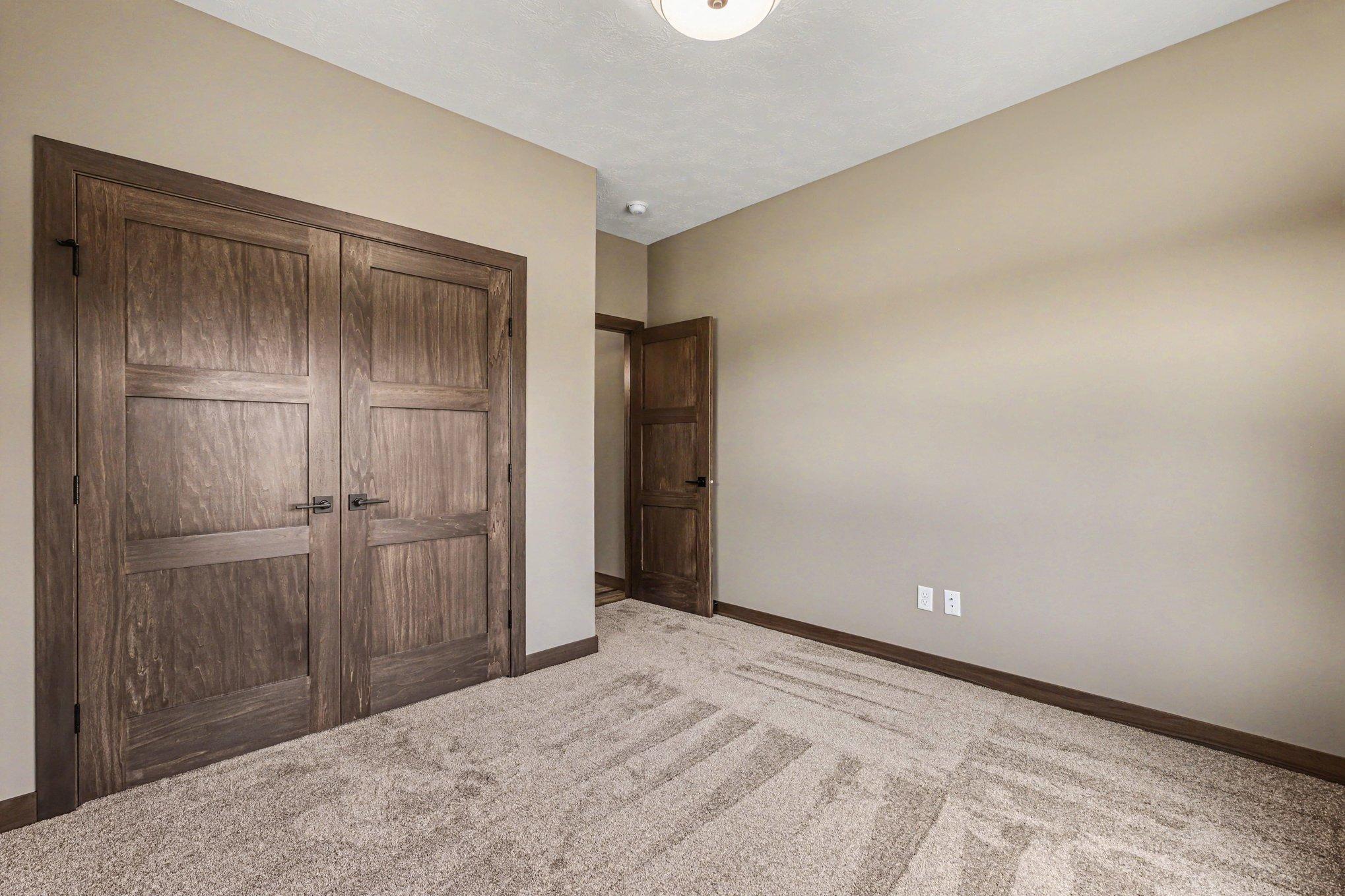 1507 Buffalo Ridge Drive Luverne, MN 56156 - Photo 14 of 27