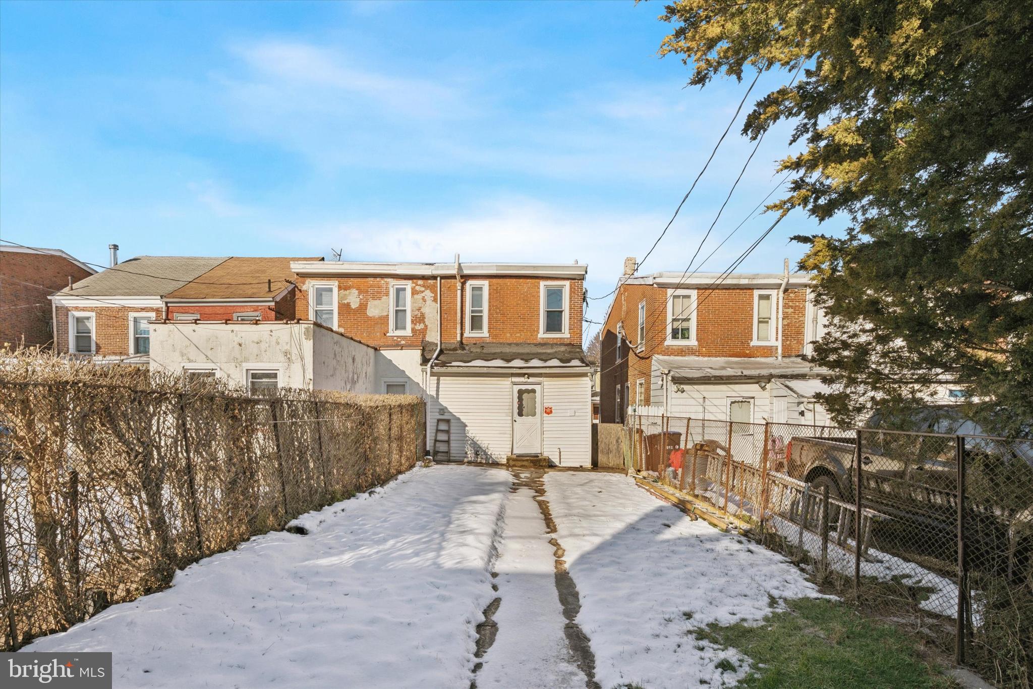 810 George Street Norristown, PA 19401 - Photo 14 of 15 a view of a patio with a yard