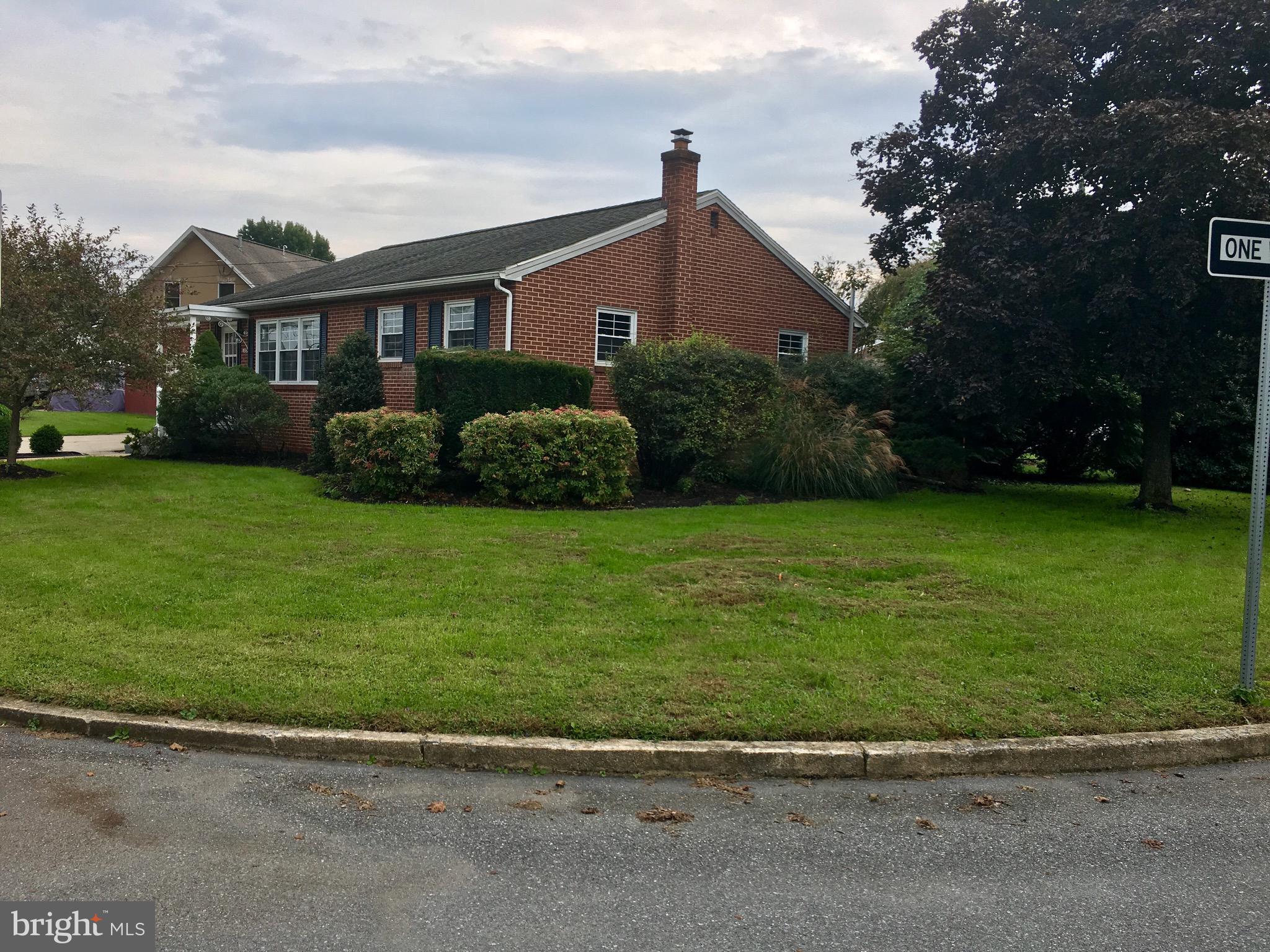 92 Runyon Road Hummelstown, PA 17036 - Photo 2 of 22 Gallery Image 2