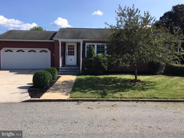 92 Runyon Road Hummelstown, PA 17036 - Photo 3 of 22 Gallery Image 3