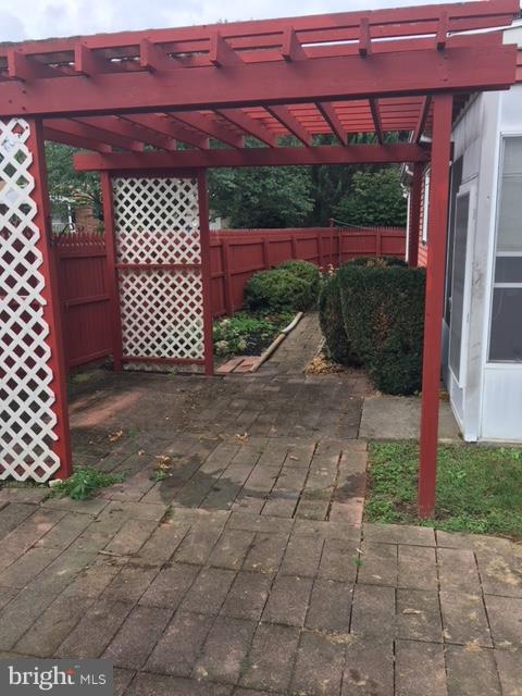92 Runyon Road Hummelstown, PA 17036 - Photo 6 of 22 Gallery Image 6