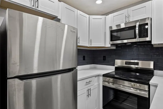 $3,895 | 1541 Northwest 7th Terrace, Fort Lauderdale, FL 33311