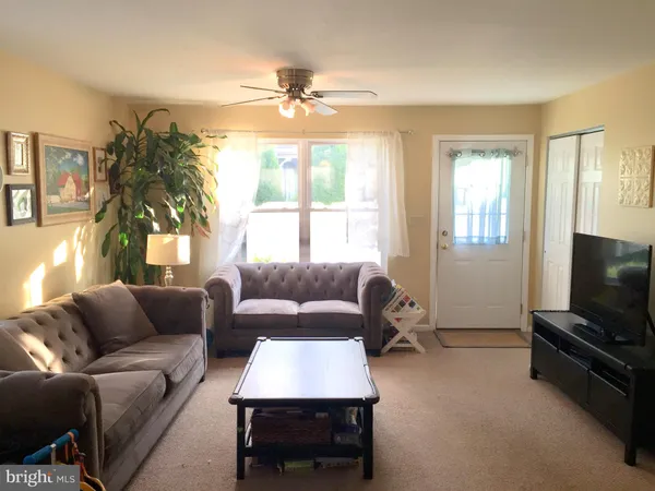 $2,150 | 4877 Stump Road, Pipersville, PA 18947