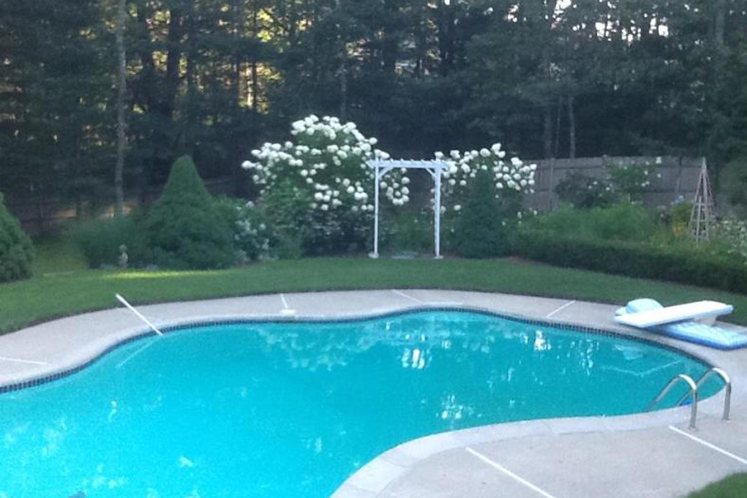 39 Mashpee Road Cotuit, MA 02635 - Photo 1 of 20 IMG_0935