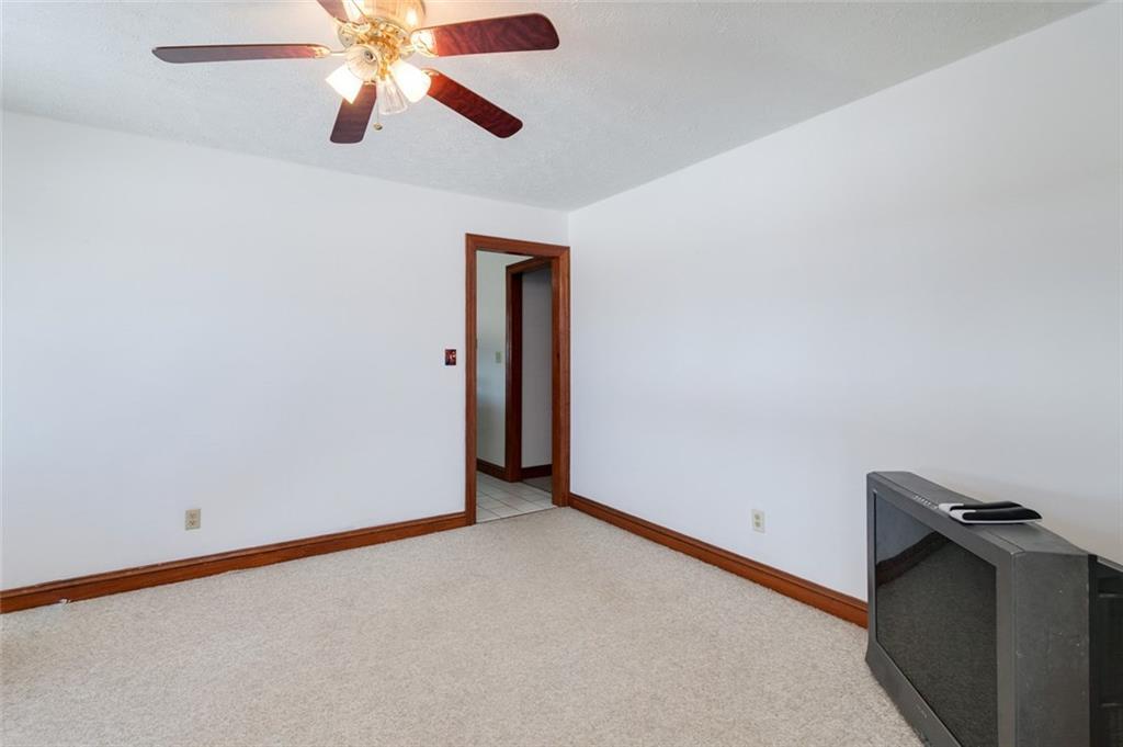 1441 Elm Tree Road North St. Paris, OH 43072 - Photo 9 of 32