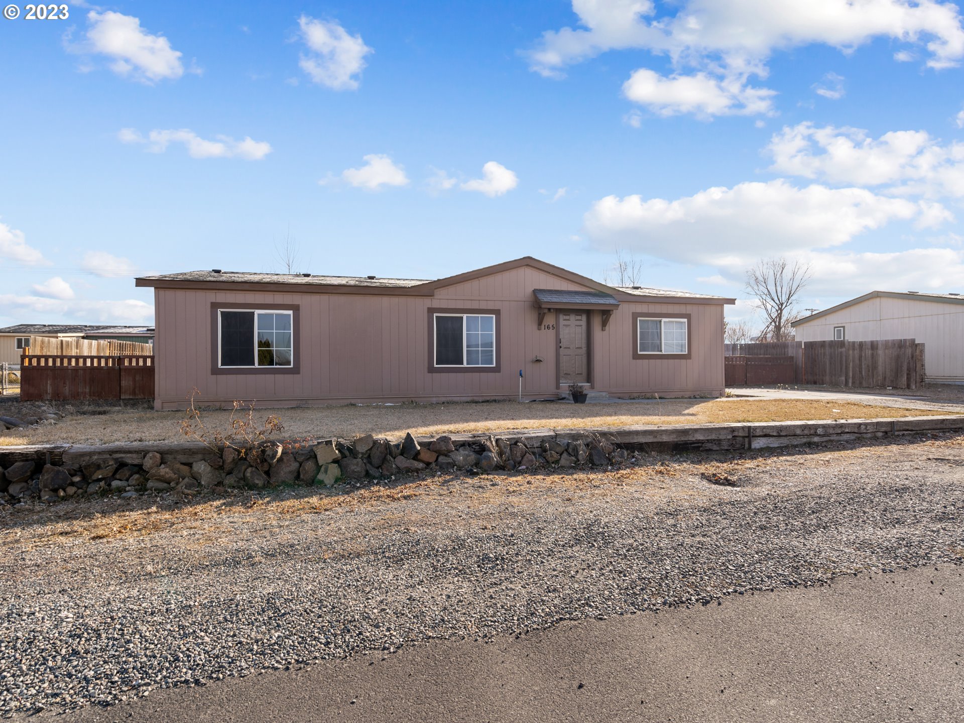 165 Kristen Drive Irrigon, OR 97844 - Photo 2 of 21