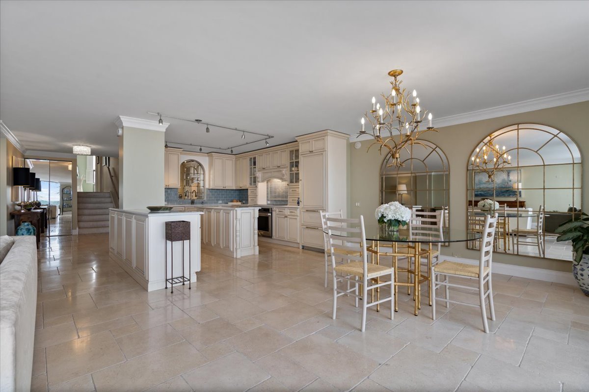 1500 Sheridan Road, Unit 1F Wilmette, IL 60091 - Photo 10 of 29 Gallery Image 10