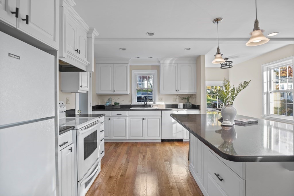 36 Fuller Road Lexington, MA 02420 - Photo 18 of 36