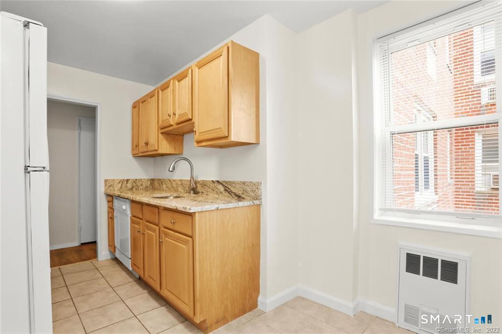 39 Glenbrook Road, Unit 3P Stamford, CT 06902 - Photo 10 of 15