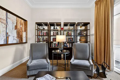 $1,300,000 | 800 North Tamiami Trail, Unit 1217, Sarasota, FL 34236