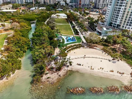$1,300,000 | 800 North Tamiami Trail, Unit 1217, Sarasota, FL 34236