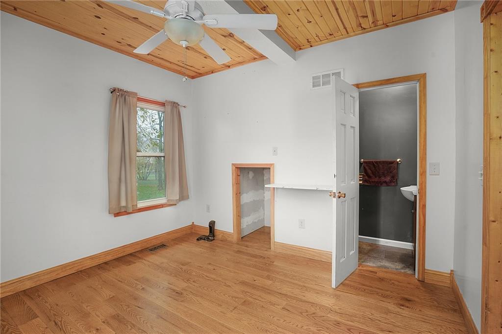 427 Pine Street Wellsville, KS 66092 - Photo 13 of 46